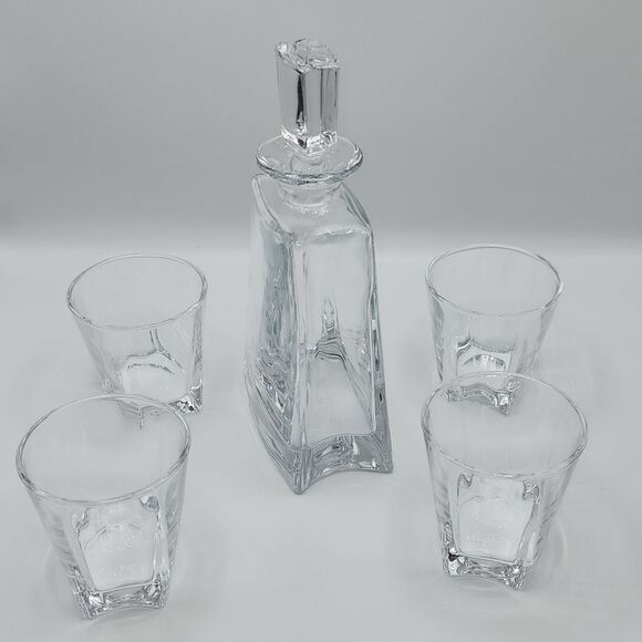 JoyJolt Glassware Luna Whiskey Crystal Decanter‎ And Glass Set of 5 - Picture 12 of 16